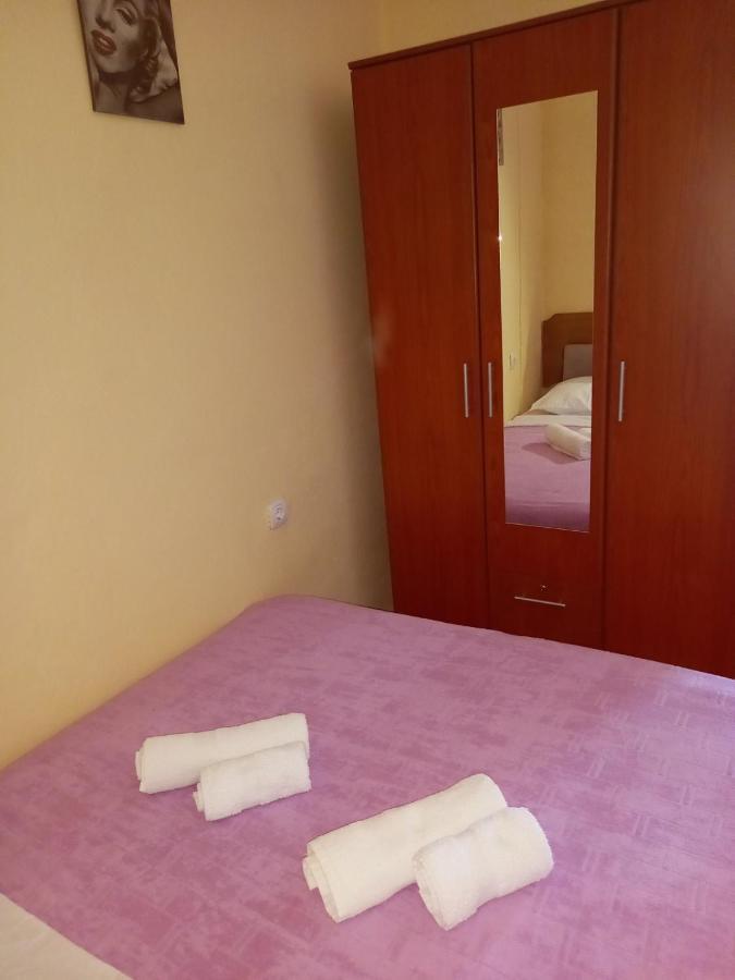 Apartment Deki Studio Котор Екстер'єр фото