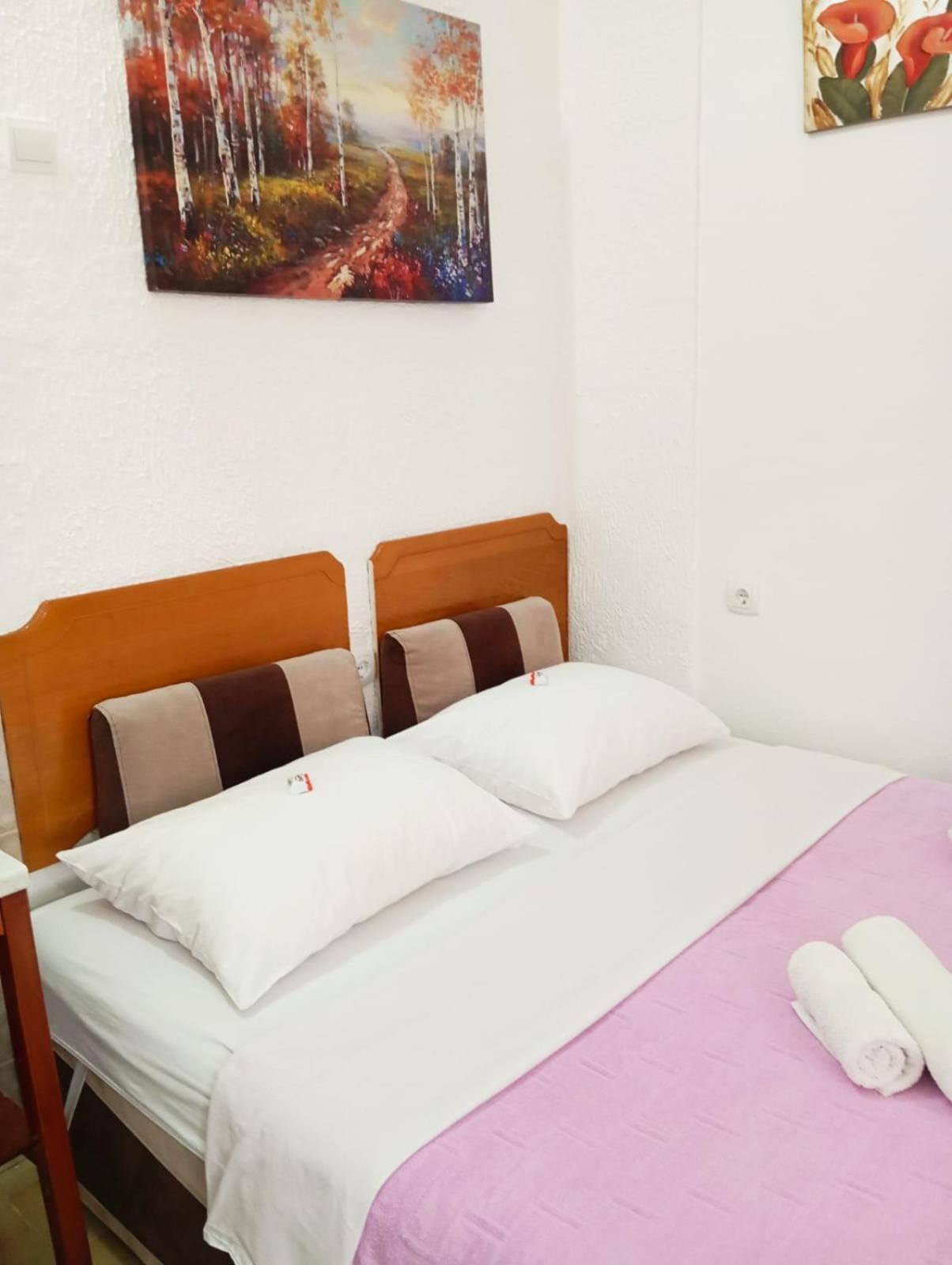 Apartment Deki Studio Котор Екстер'єр фото