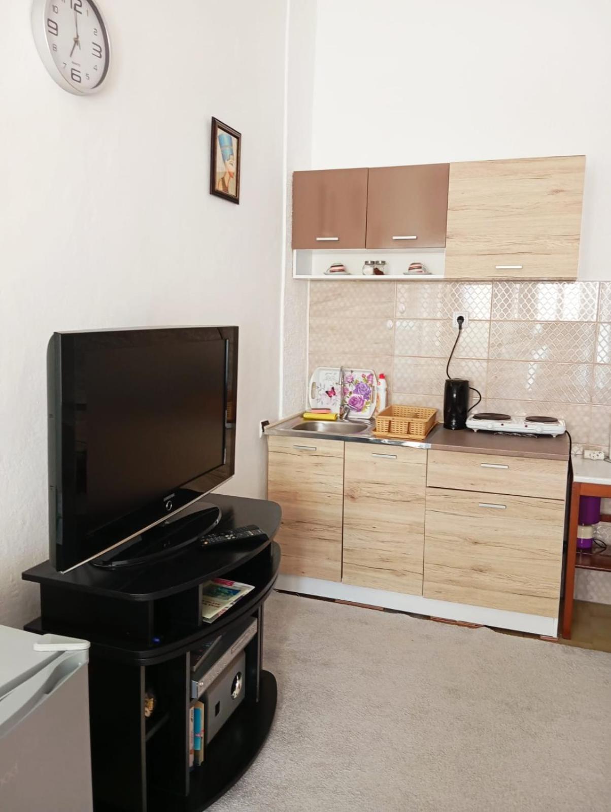 Apartment Deki Studio Котор Екстер'єр фото